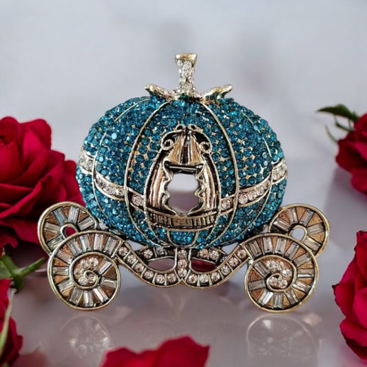 🦋 Cinderella’s Blue Rhinestone Silver-tone Pumpkin Carriage Brooch